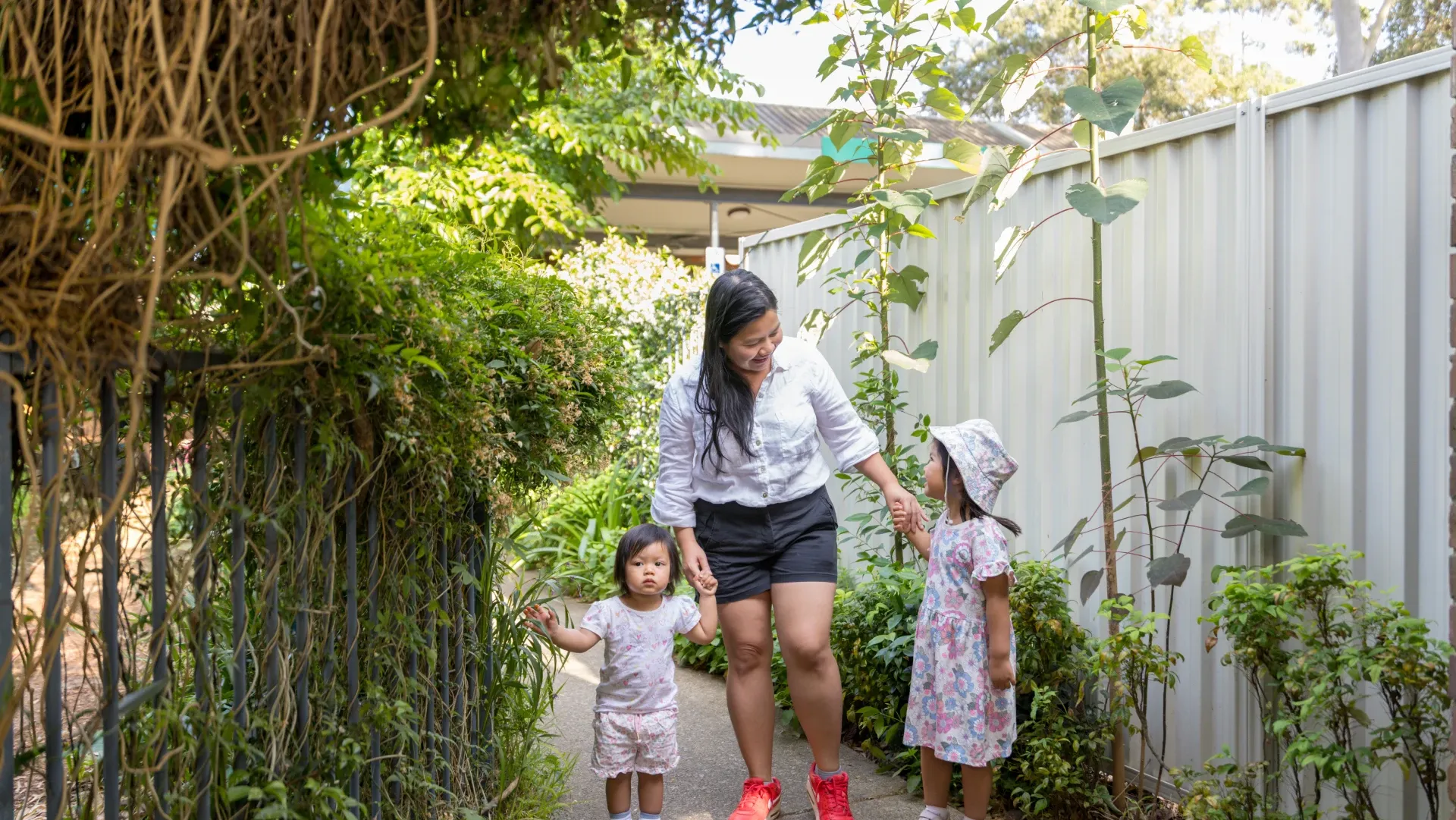 Glenaeon students outdoor learning
